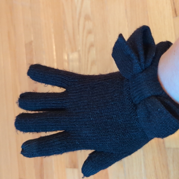 Authentic Kate Spade Ear Muffs and Gloves - Picture 7 of 8